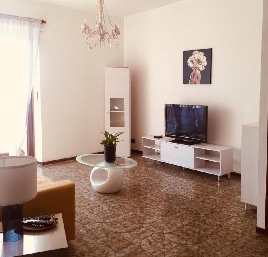كولّينيو Casa Allegra المظهر الخارجي الصورة